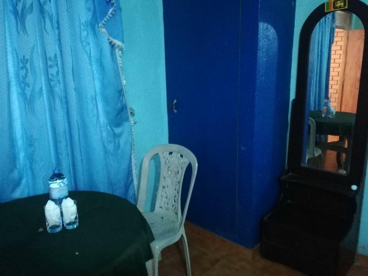 Ninnada Beach Hotel Marawila Buitenkant foto