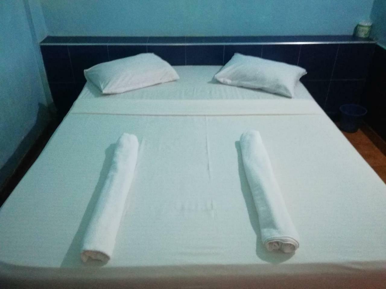 Ninnada Beach Hotel Marawila Buitenkant foto